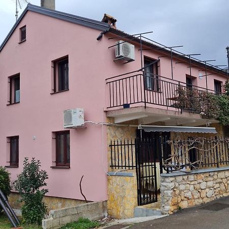 Apartment Nela 冯塔纳 外观 照片