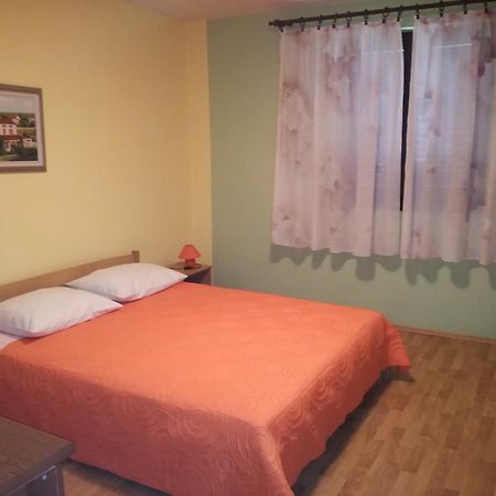 Apartment Nela 冯塔纳 外观 照片