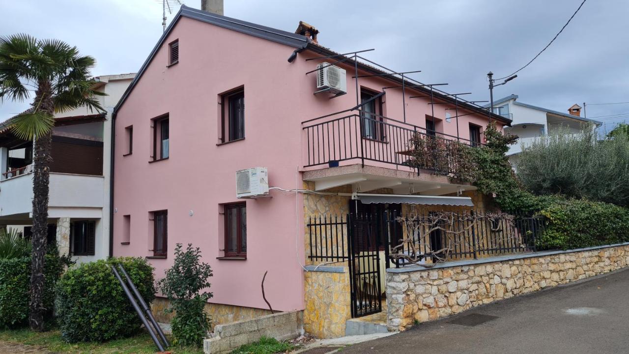 Apartment Nela 冯塔纳 外观 照片